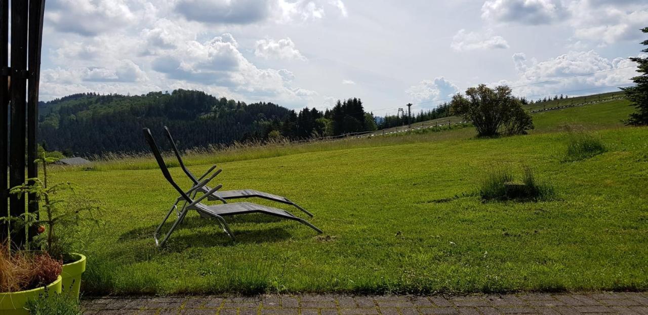 Appartement Neuastenberg วินเทอร์แบร์ก ภายนอก รูปภาพ